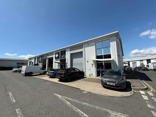 Unit 8, Partnership Park, Rodney Road, Southsea, PO4