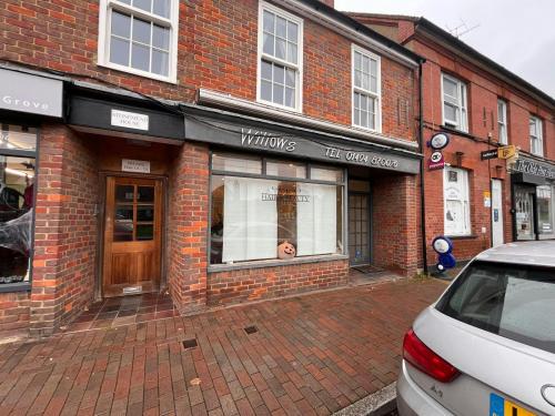 Stonemead House, High Street, Chalfont St. Giles, HP8