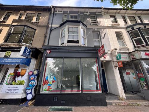 82 Beaconsfield Road, Brighton, BN1