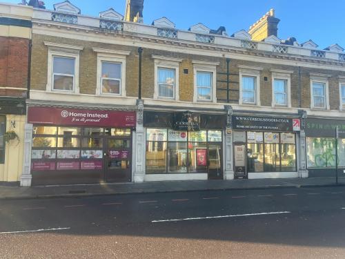 388-390 Lee High Road, Lee, London, SE12
