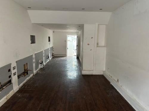 28 Central Road, Worcester Park, KT4