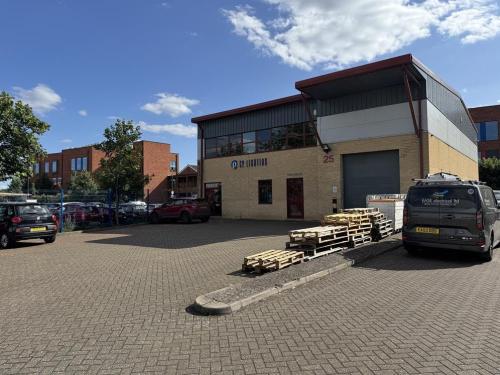 Unit 25, Red Lion Business Centre, Red Lion Road, Surbiton, KT6