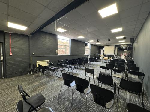 Unit 7, Kewell Business Park, 26b & 28 Terminus Road, Chichester, PO19