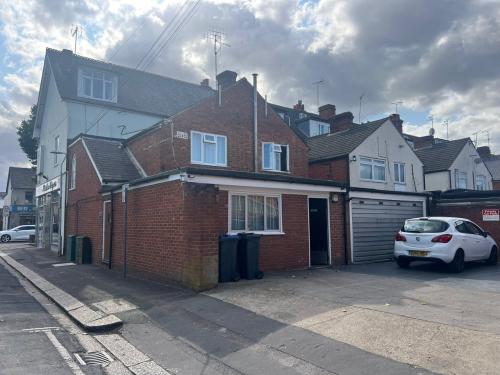 140-142 & 140a Caversham Road, Reading, RG1