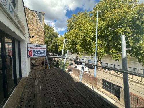 Embankment Studios, Putney Embankment, Putney, London, SW15