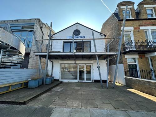 Embankment Studios, Putney Embankment, Putney, London, SW15