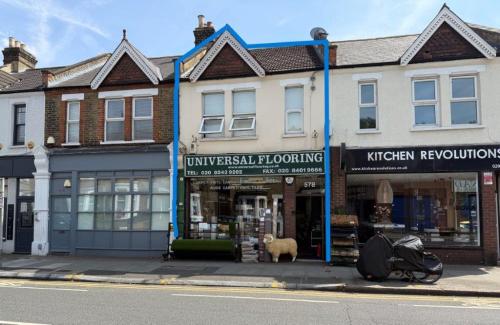 578 Kingston Road, Raynes Park, London, SW20