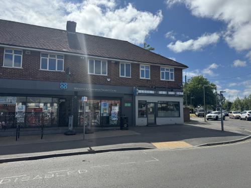 10 Coronation Parade, Hamble, Southampton, SO31