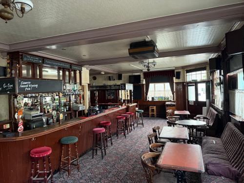 The Orange Tree, 18 Highfield Road, Winchmore Hill, London, N21
