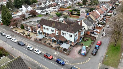 Leicester Arms, 531 Dunstable Road, Luton, LU4