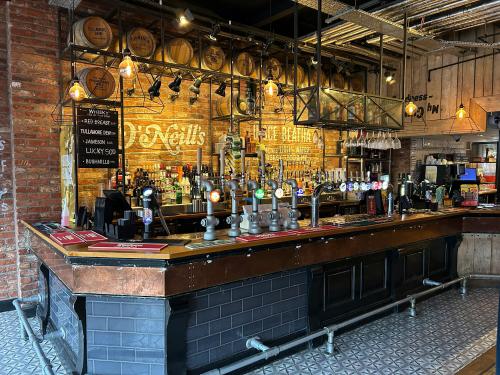 O'Neill's, 5 The Town, Enfield, EN2