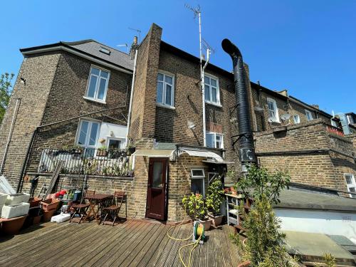 6 Dartmouth Park Hill, Tufnell Park, London, NW5