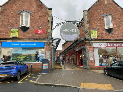 Unit 14 1A The Arcade, The Arcade, Market Place East, Ripon, HG4