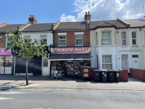 245 Cann Hall Road, Leytonstone, London, E11