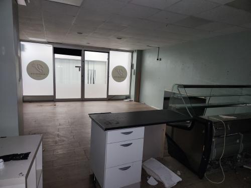Unit 18, Church Arcade, Bedford, MK40