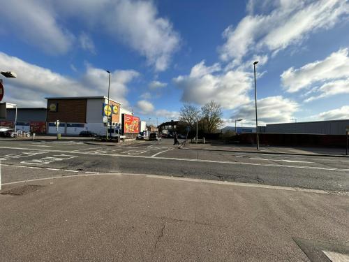 0.0387 Acres, Arlington Avenue, Waltham Cross, EN8