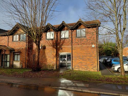 Horley Health Centre, Kings Road, Horley, RH6