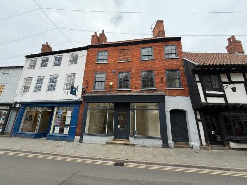 35 Kirk Gate, Newark, NG24