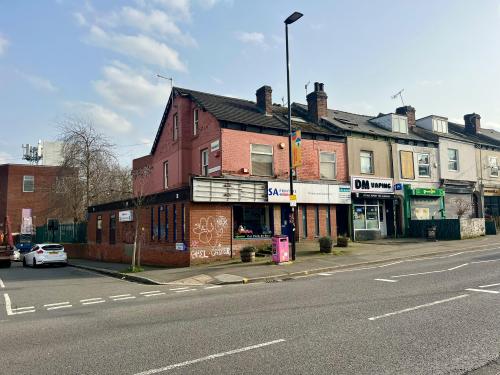 323-325 Abbeydale Road, Sheffield, S7