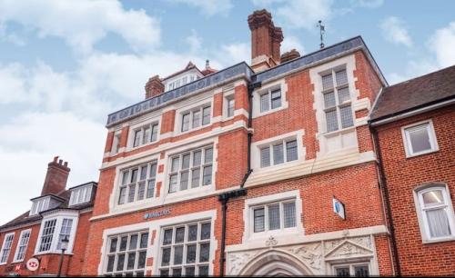12A Market Place, Saffron Walden, CB10