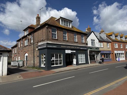 118 High Street, Selsey, Chichester, PO20