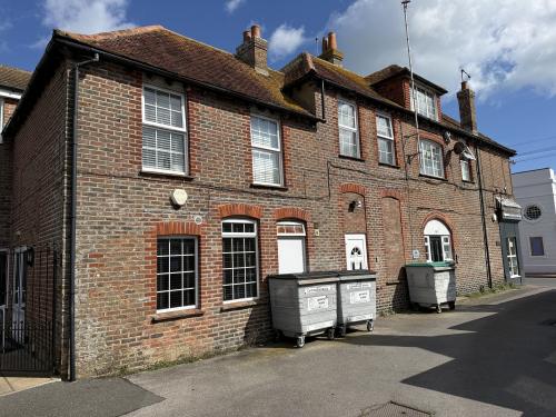 118 High Street, Selsey, Chichester, PO20