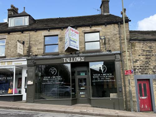12 Norfolk Street, Glossop, SK13