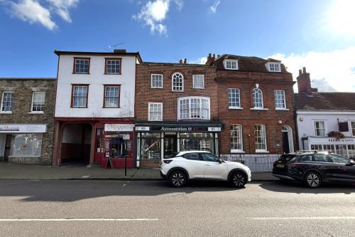 85/85A Newland Street, Witham, CM8