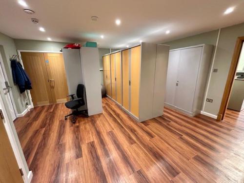 Ramsbury House, 22 High Street, Hungerford, RG17