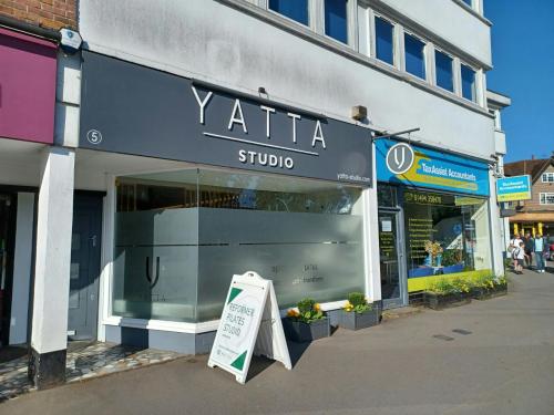 5 Woodside Road, Amersham, HP6