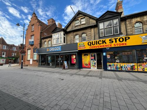 35 Hamilton Road, Felixstowe, IP11