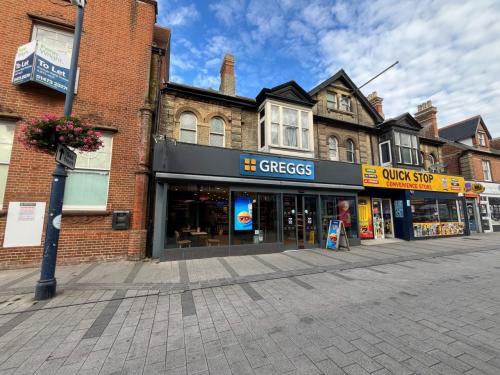 35 Hamilton Road, Felixstowe, IP11