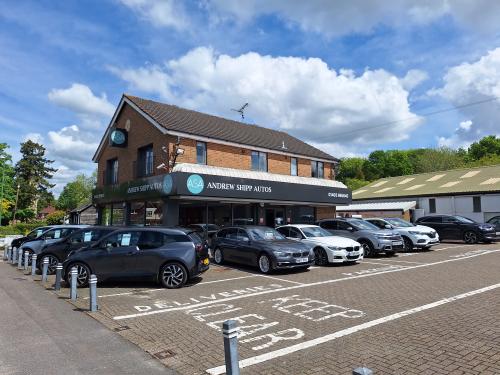 Roffey Corner Crawley Road, Faygate, Horsham, RH12