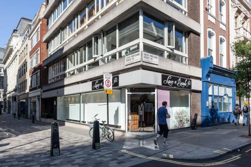 39 Great Portland Street, Fitzrovia, London, W1W