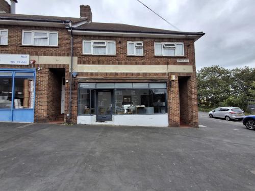 1, Burwash Road, Hove, BN3
