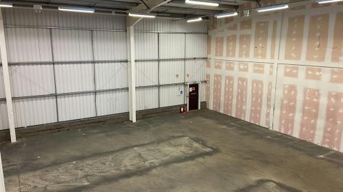 Unit 3, Shires Gate Trade Park, Tachbrook Park Drive, Leamington Spa, CV34
