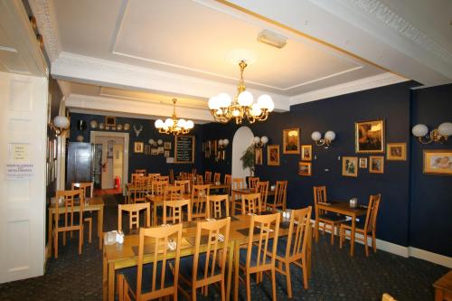 87 High Street, Poole, BH15