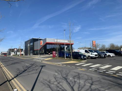 Unit B2, Stadium Way West, Bletchley, Milton Keynes, MK1