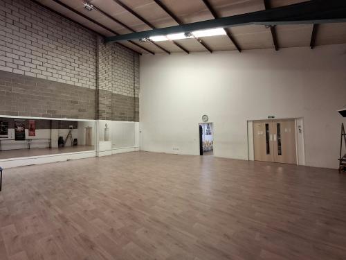 Unit 11, Somerford Business Park, Christchurch, BH23