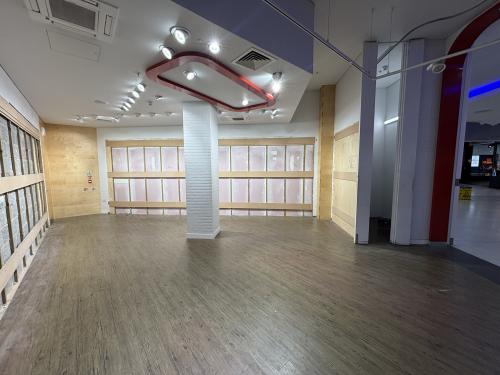 Unit 25b, Cascades Shopping Centre, Portsmouth, PO1