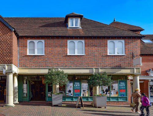 Units 4, 5a,8, 9 &16, Lion & Lamb Yard, Farnham, GU9