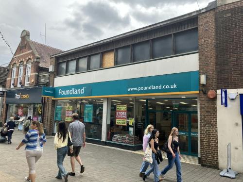 30 West Street, Horsham, RH12