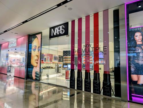 Unit 1043, Westfield Stratford City, Stratford City, London, E20