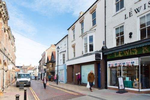 91 High Street, Northallerrton, DL7