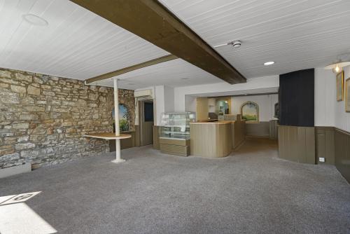 4 Market Place, Barnard Castle, DL12