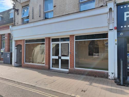 9 Market Place, Willenhall, WV13