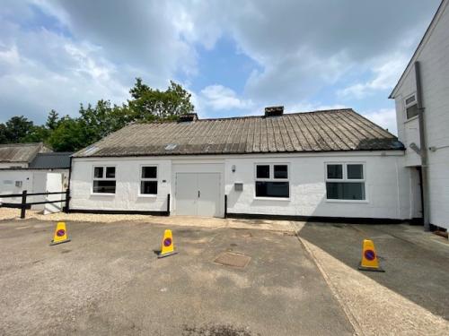 Unit 4 The Forge, Reading Road, Burghfield Common, Reading, RG7