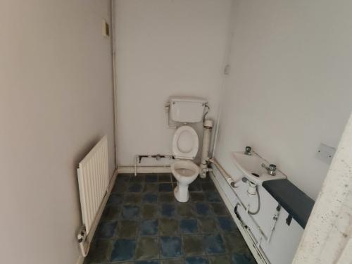 44 Clayhanger Lane, Brownhills, Walsall, WS8
