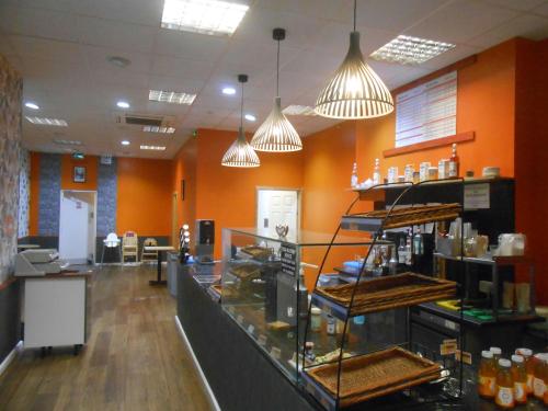 74 Queensway, Stevenage, SG1