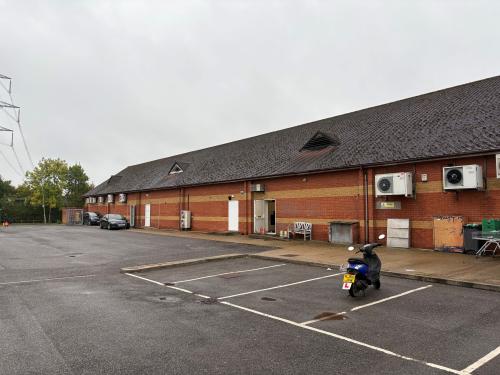4 Ladygrove Centre Lostock Place, Didcot, OX11